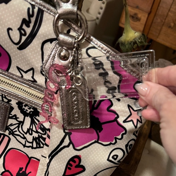 Coach Poppy Pedal Print Rocker Purse - Picture 5 of 6